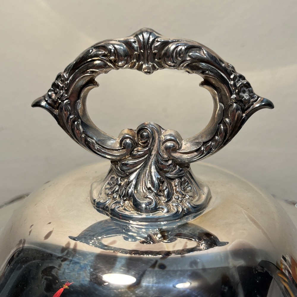 Baroque By Wallace 744 Serving Dish Bowl With Lid