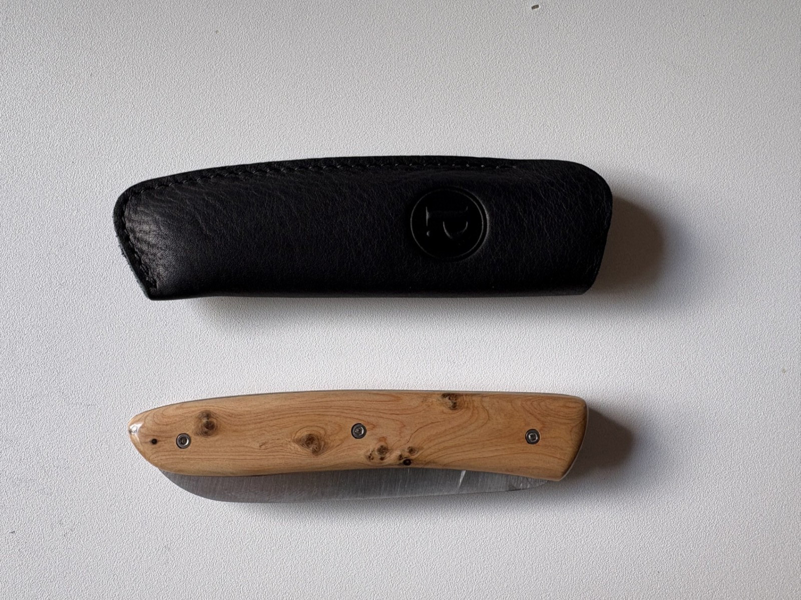 Atelier Perceval L08 folding pocket knife juniper wood - unused