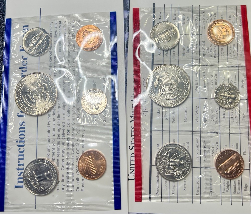 1997 US Mint Set Original Government Packaging P D Uncirculated