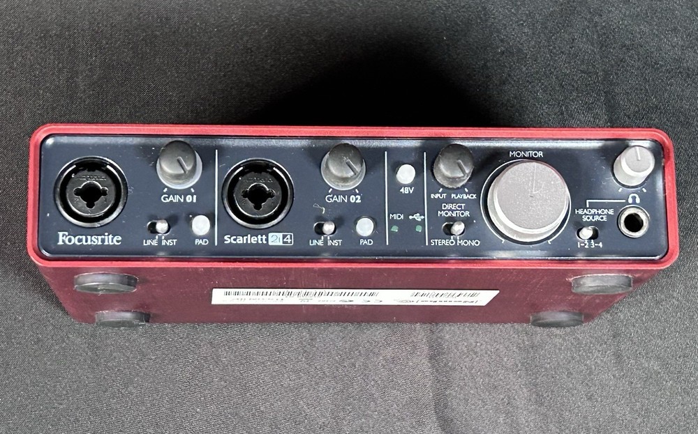 Focusrite Scarlett 2i4 USB Audio Interface Device