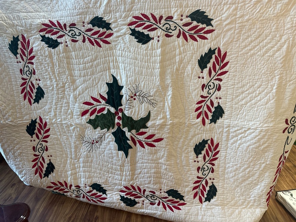 Christmas Quilt & Sheets