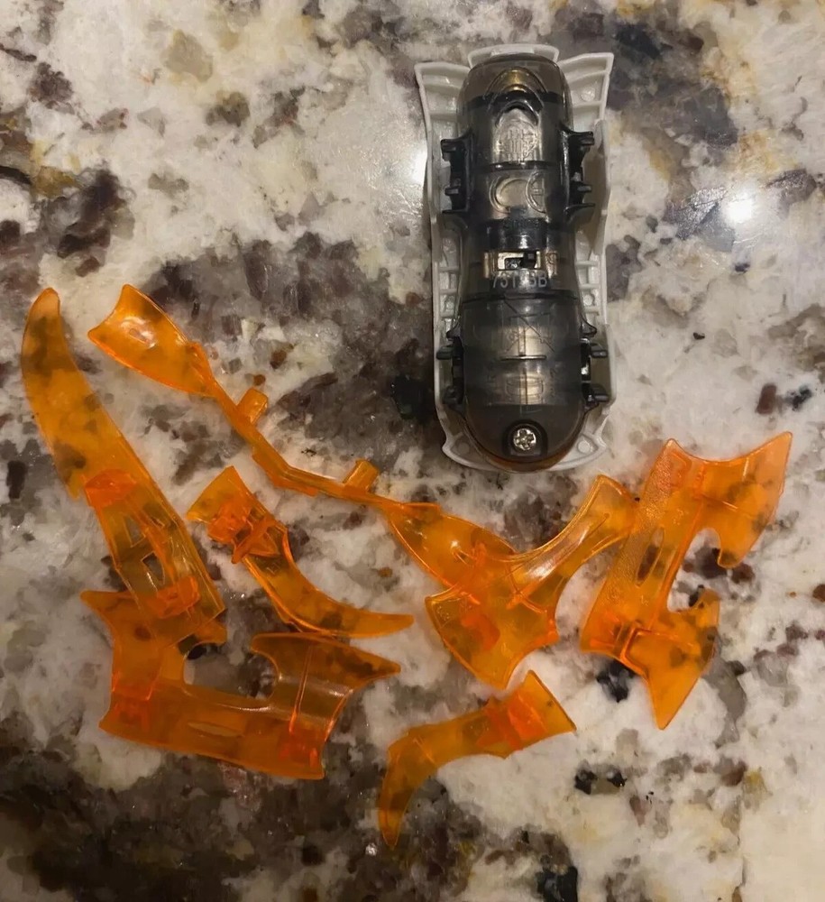 HEXBUG Gladiators Battling Robots Stadium W/ 3 Robots Armor Complete & Works