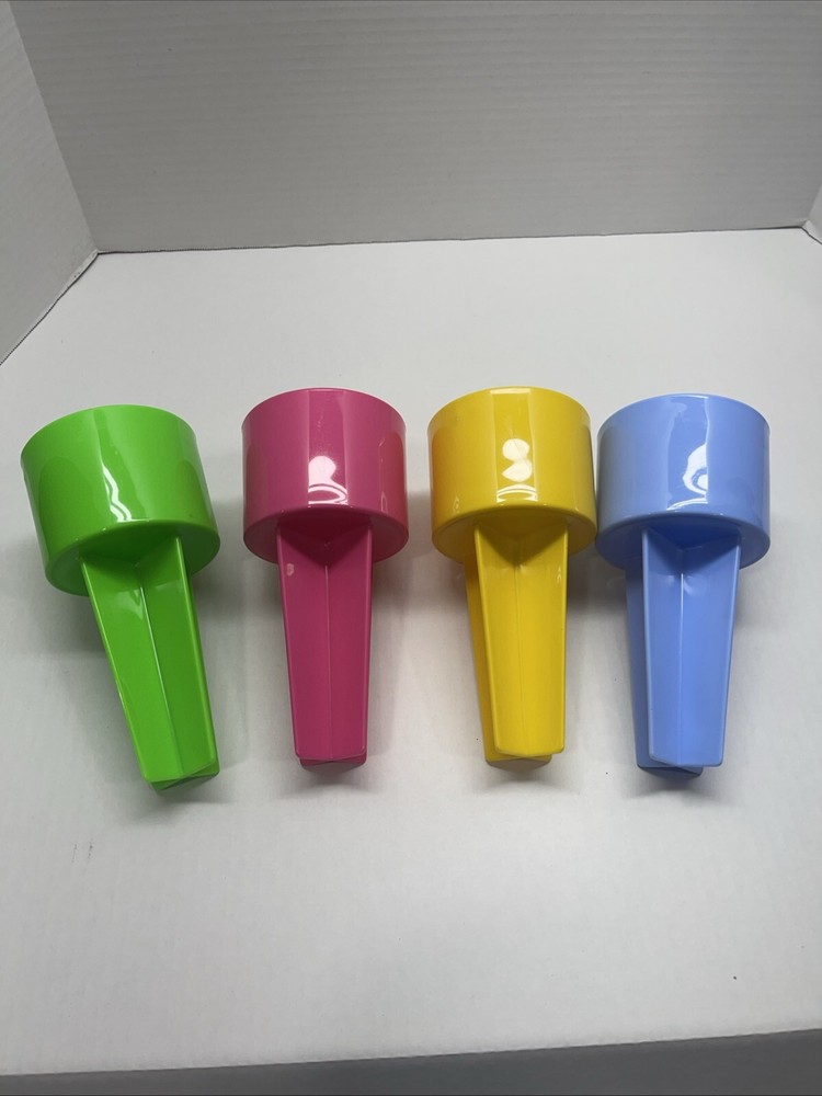 Spiker Beach Cup Holders
