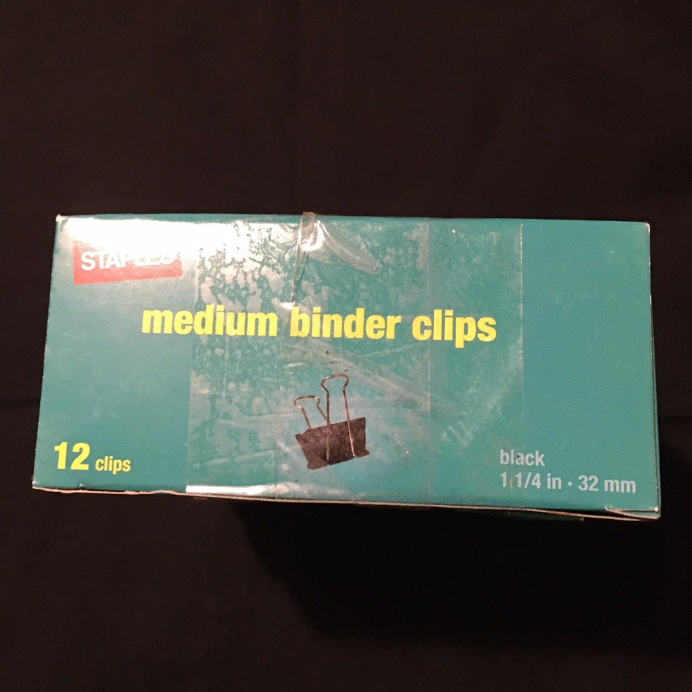 Staples Medium Binder Clips 4 Boxes Of 12 Clips