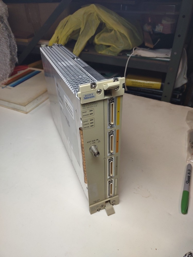 Sony TEKTRONIX TLA7PG2 Pattern Generator Module 64 Channel - Near Mint Untested