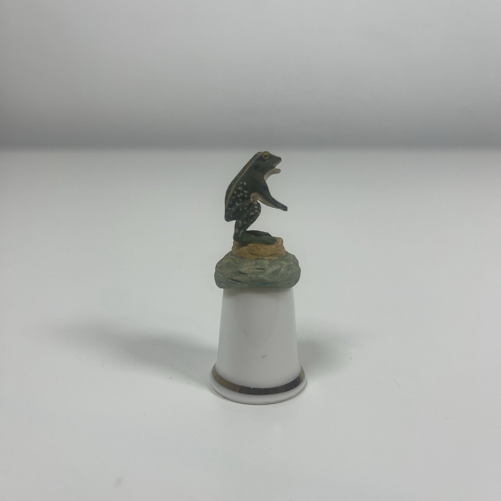 Sterling Classic Bone China Thimble With Enamelled Frog