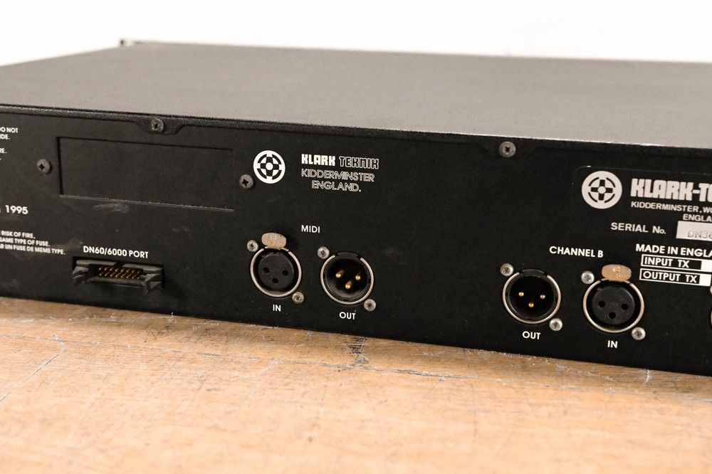 Klark Teknik DN3600 Programmable Graphic Equalizer CG01XTR