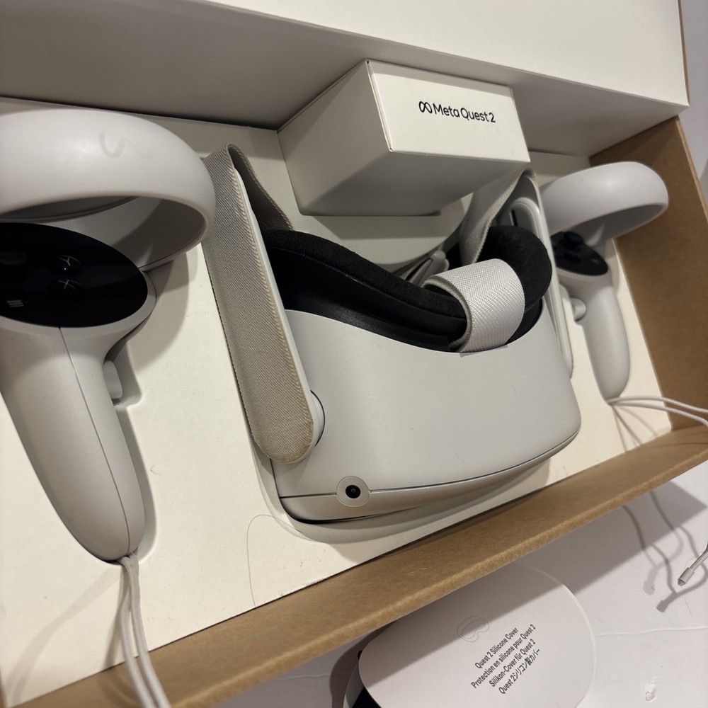 Meta Quest 2 VR Headset