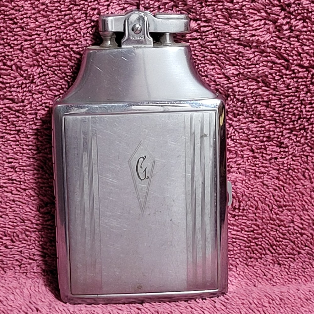 Vintage Ronson Mastercase Lighter & Cigarette Case Combination
