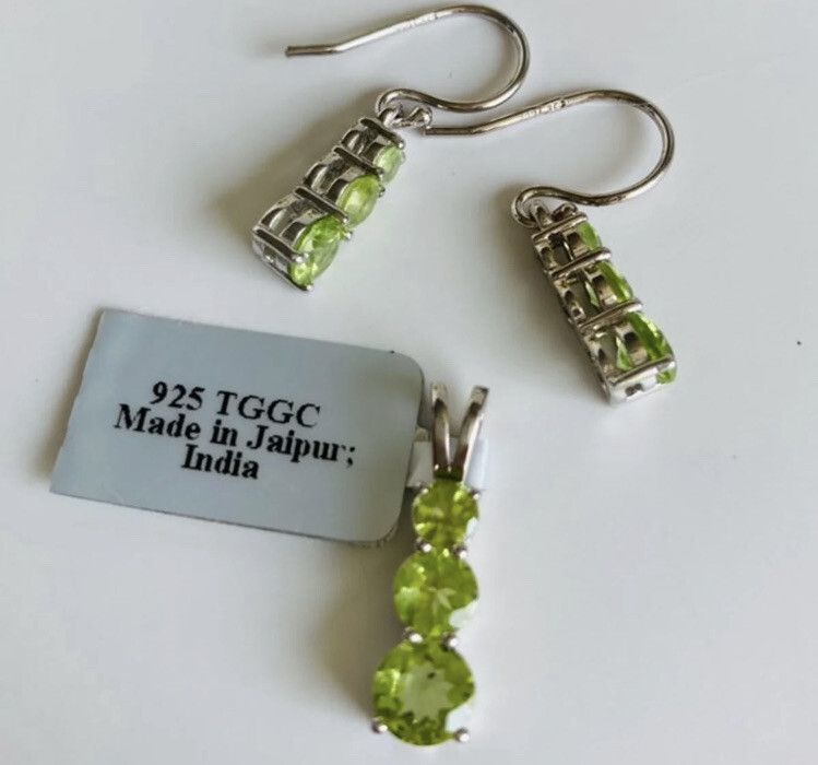 CERTIFIED NATURAL PERIDOT PENDANT & EARRINGS SOLID 925 STERLING SILVER SET