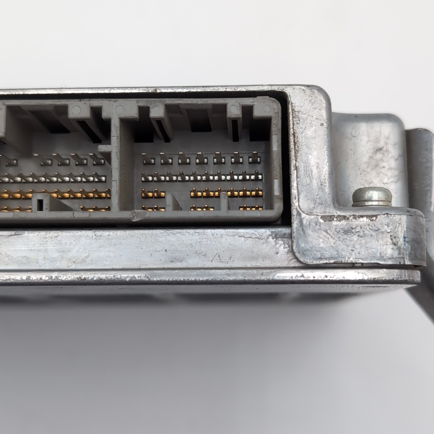 2010 2011 2012 Lexus LS600hL Hybrid Vehicle Control Module OEM 89981-50090