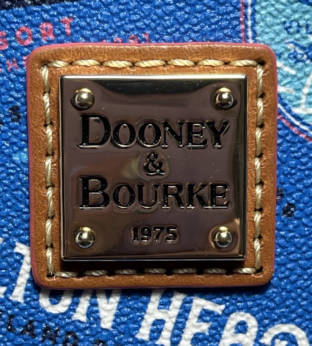 NWT DISNEY DOONEY & BOURKE DVC VACATION CLUB BLUE MINI BACKPACK PURSE 10x10"