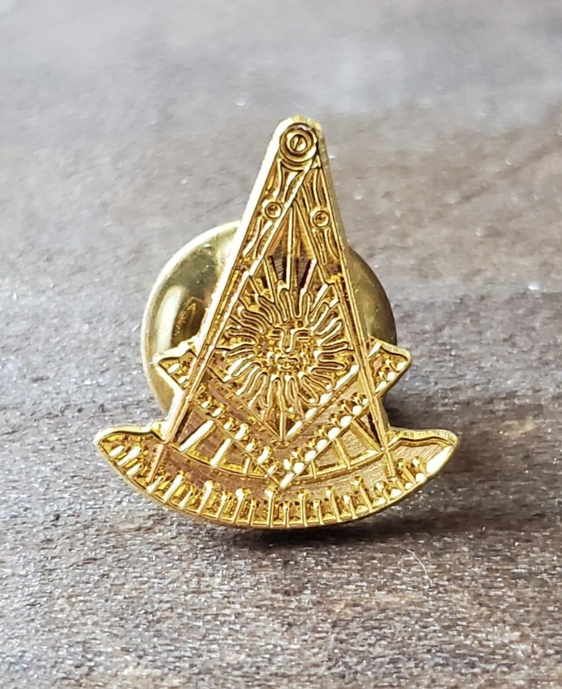 GOLD TONE Freemason Masonic Lapel Pin