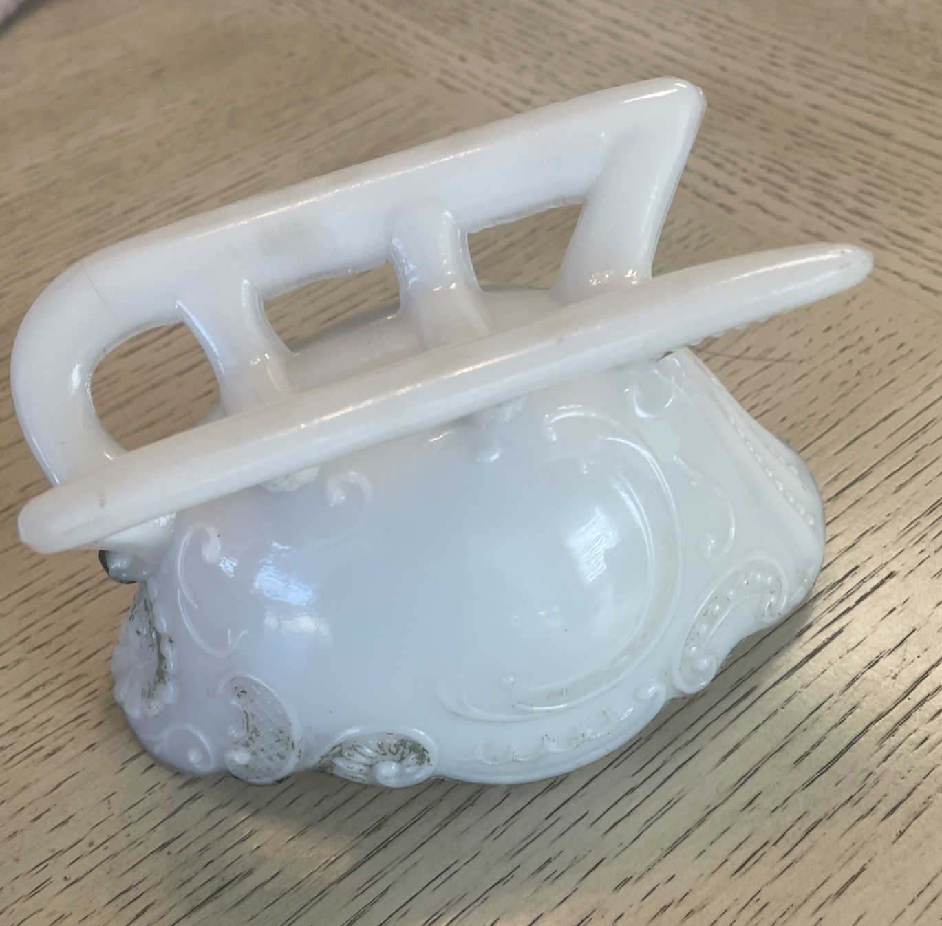 Antique RARE Westmoreland Chick in Egg On Sleigh Milk Glass 100+ Yrs Old!