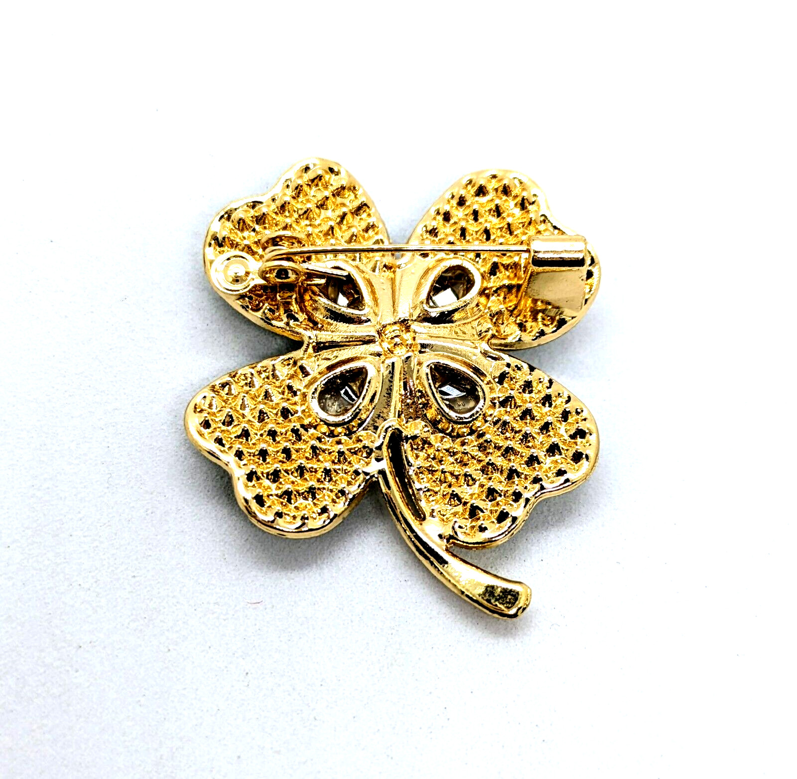 FOUR LEAF CLOVER BROOCH Green Frosted-Tips Lapel Pin St. Patrick's Day Shamrock