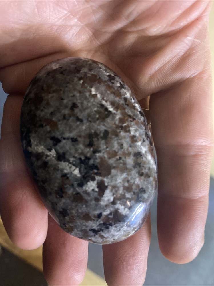 yooperlite palm stone