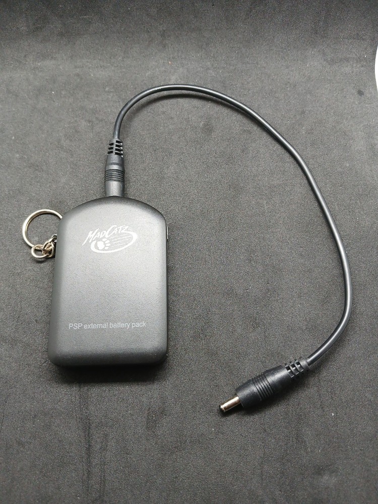 Mad Catz PSP External Battery Pack
