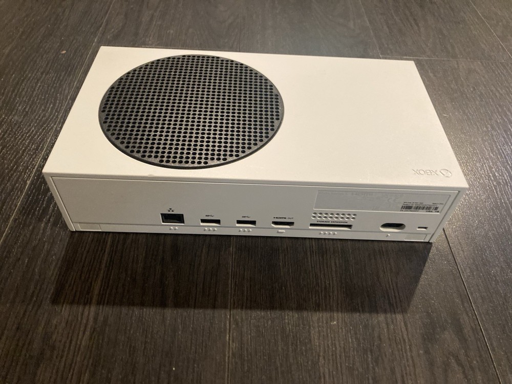 Xbox Series S Console Bundle with Controller, Carrying Case, HDMI, Ethernet, USB