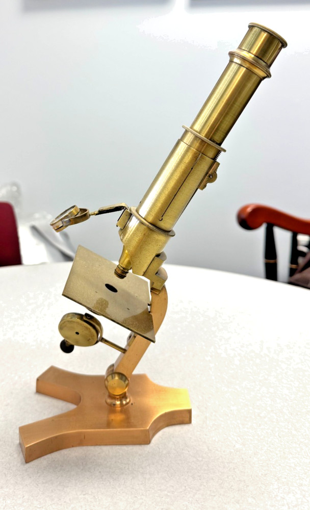 Antique Bar Limb Microscope