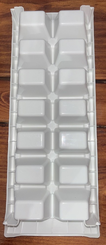 Amana White Plastic Ice Tray