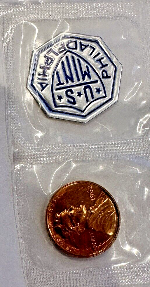 1963 LINCOLN Proof Cent w/Mint Token ~ Sealed Mint Cello ~From Original Mint Set