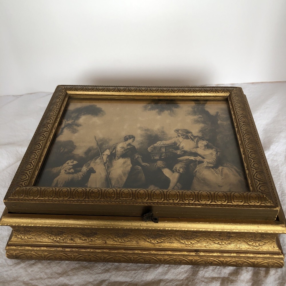antique makeup box made 1929