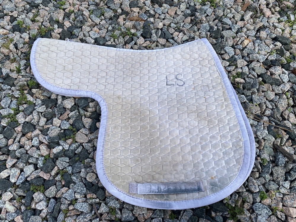 Mattes Size Medium Saddle Blanket