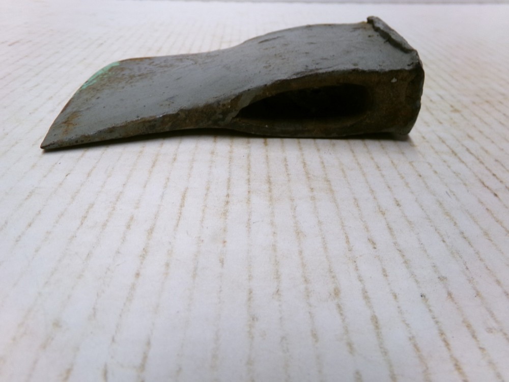 Hatchet Axe Head 2lb 4oz Vintage Tool