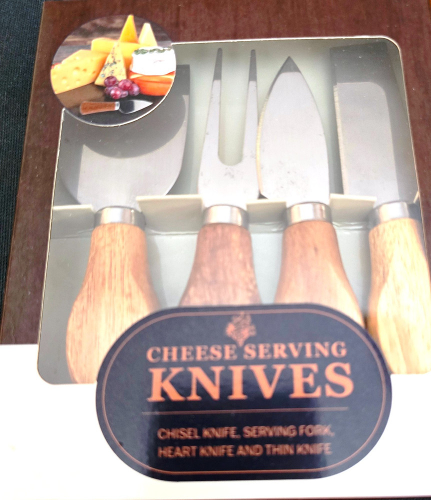 Very Nice 4pc Cheese Serving Set
