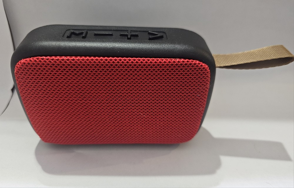 Tabletop Pro MG2 Mini Wireless Bluetooth USB Speaker In Red