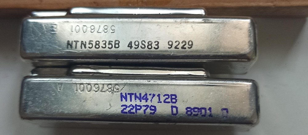 Two Motorola Saber Securenet Model DES