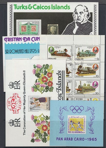 WORLD MINI SHEETS (x15) (ID:906/D37254)