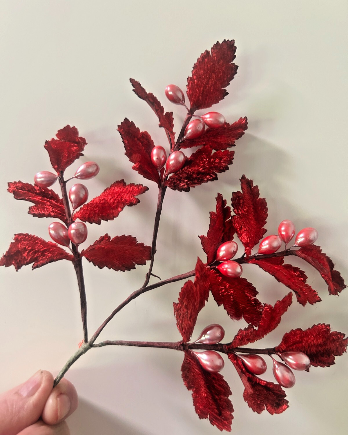 vintage 1940s velvet leaves rouge stamens oxblood red 1 spray made in Japan