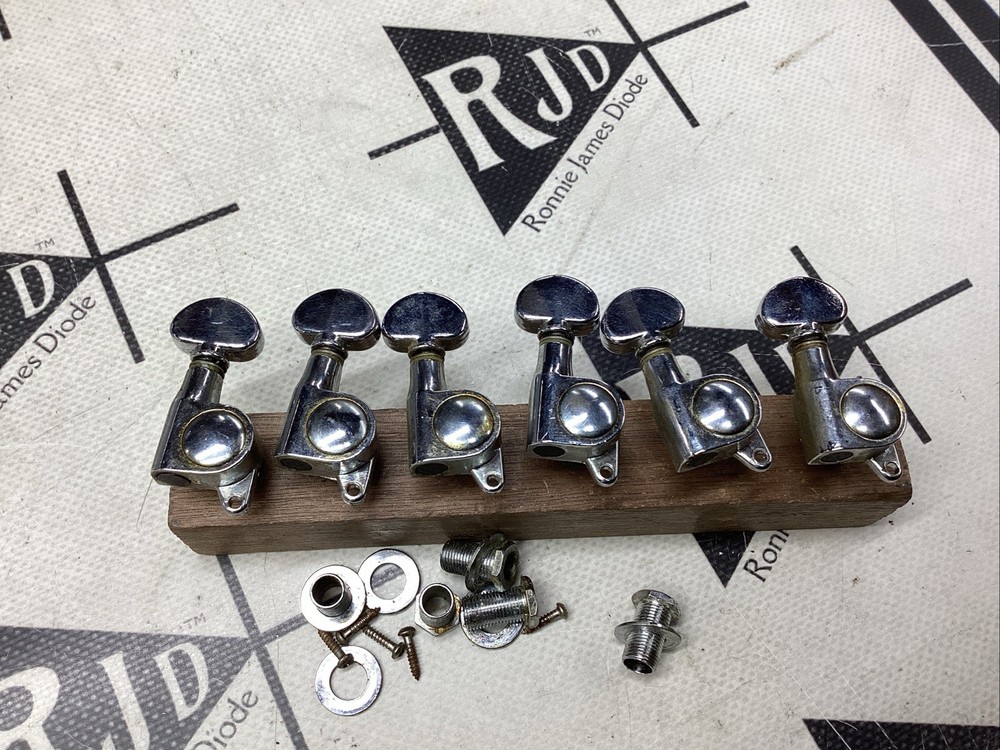 80’s Inline Right Hand Low Tab Tuners Set Chrome