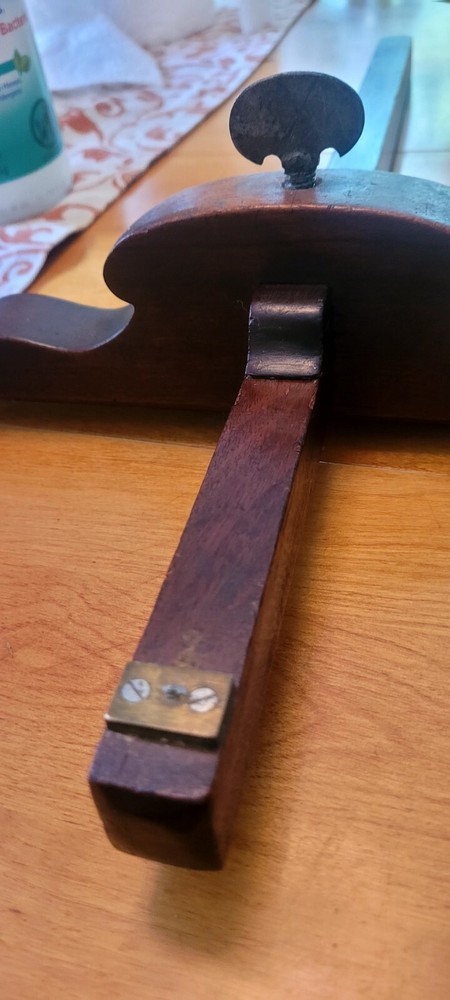Rosewood Panel Gauge