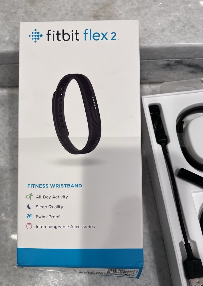 Fitbit Flex 2 Activity Sleep Tracker including 3 Wristbands FB403 all sizes USB