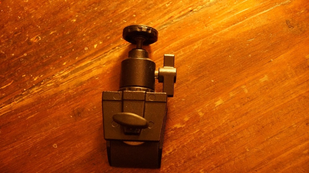 Manfrotto 3009 mini-ball head with 3292 Window Mount