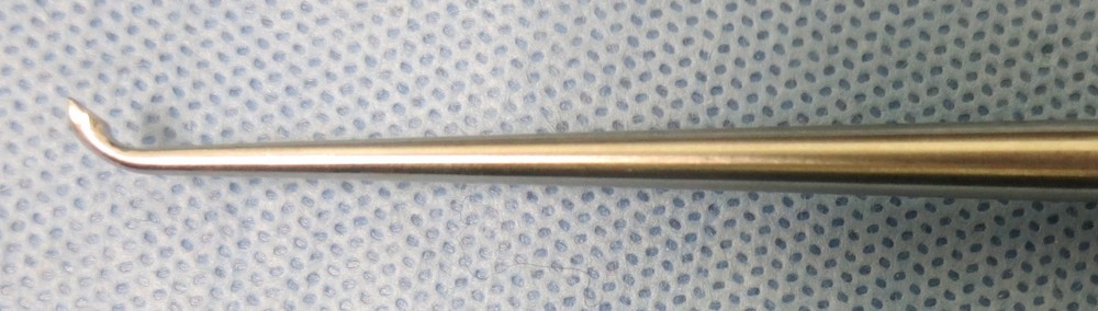 Codman Karlin 46-3159 Micro Curette, Forward Angle, 0000