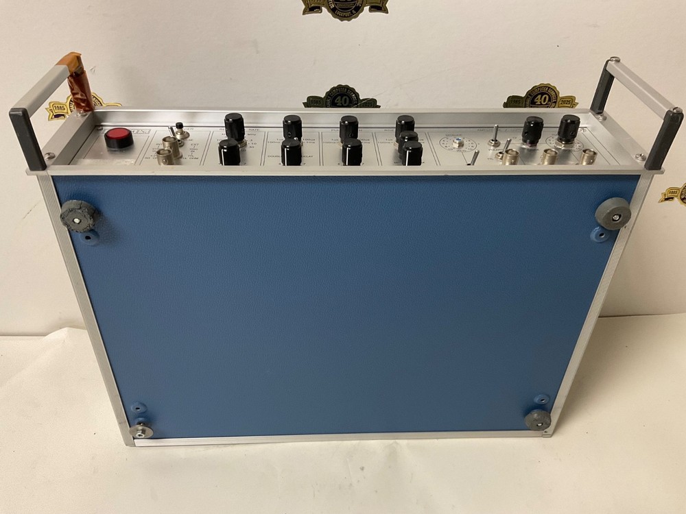 AVTECH Electro Systems AV-1000-C Pulse Generator 50MHz