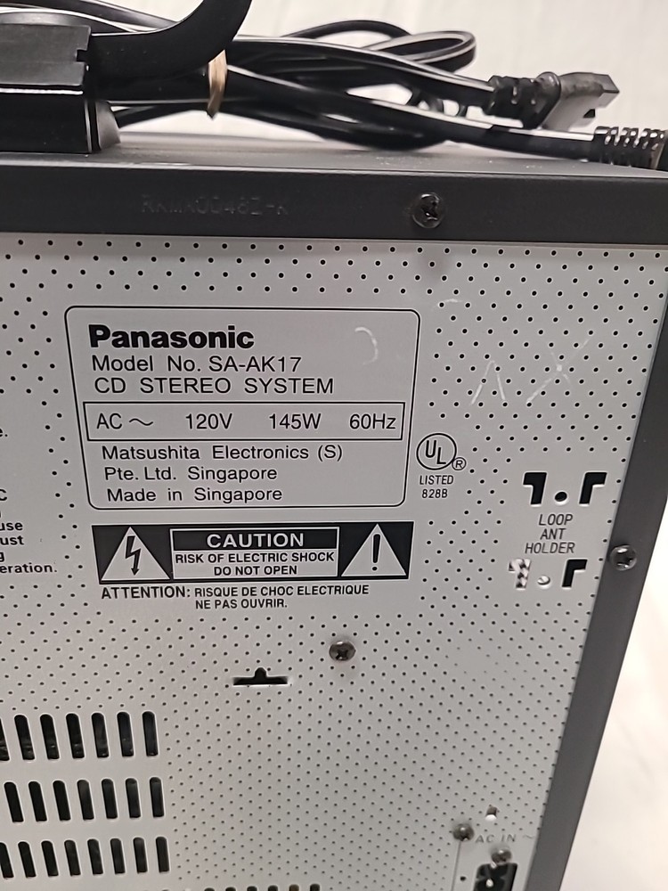 Panasonic SA-AK17 CD Stereo System ***READ DESCRIPTION***