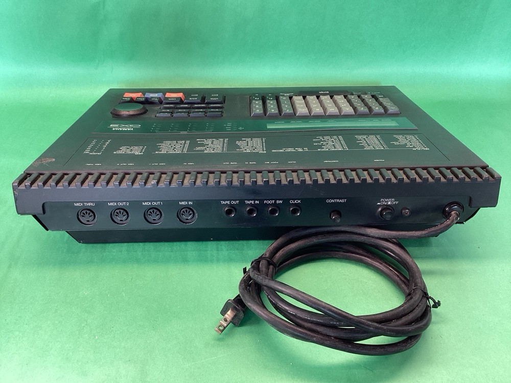 Yamaha QX3 3.5” Floppy Disk Digital Sequencer Recorder - POWERS ON - UNTESTED