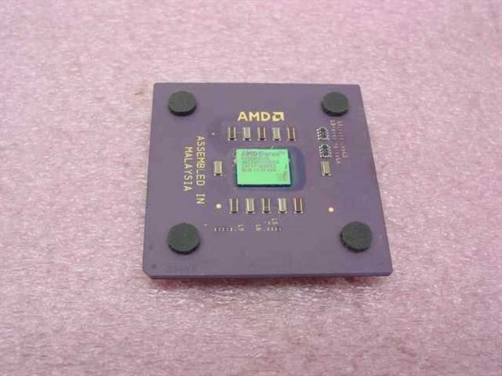 AMD D700AUT1B Duron 700Mhz/100/64/1.6V Socket A CPU Processor