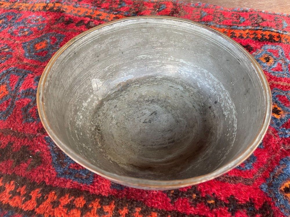 Middle Eastern copper bowl, hand-etched, 8-1/2" diameter