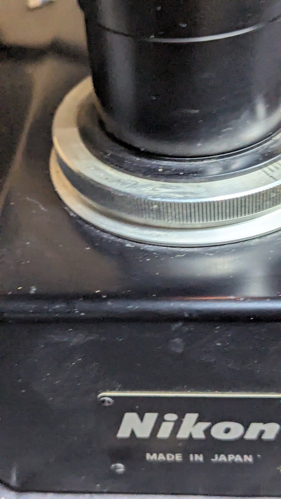 *Untested* Nikon S Microscope With Transformer And Objectives - Powers On L-KE?