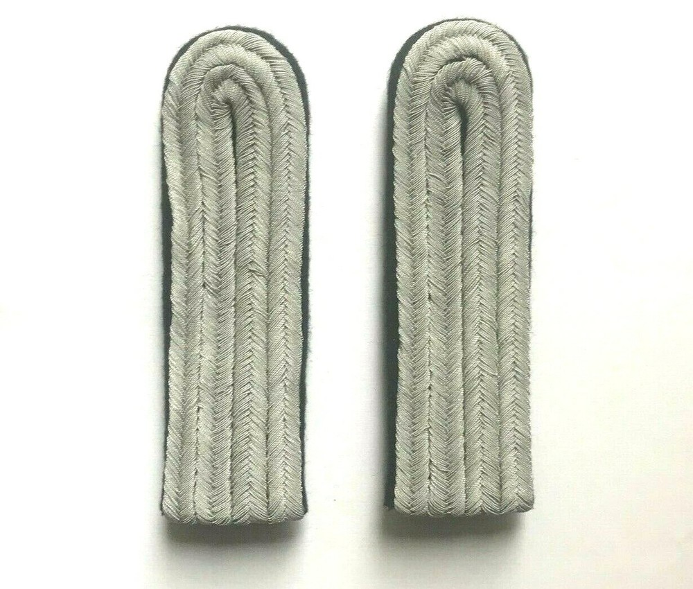 GERMAN KRIEGSMARINE OFFICER SHOULDER BOARDS