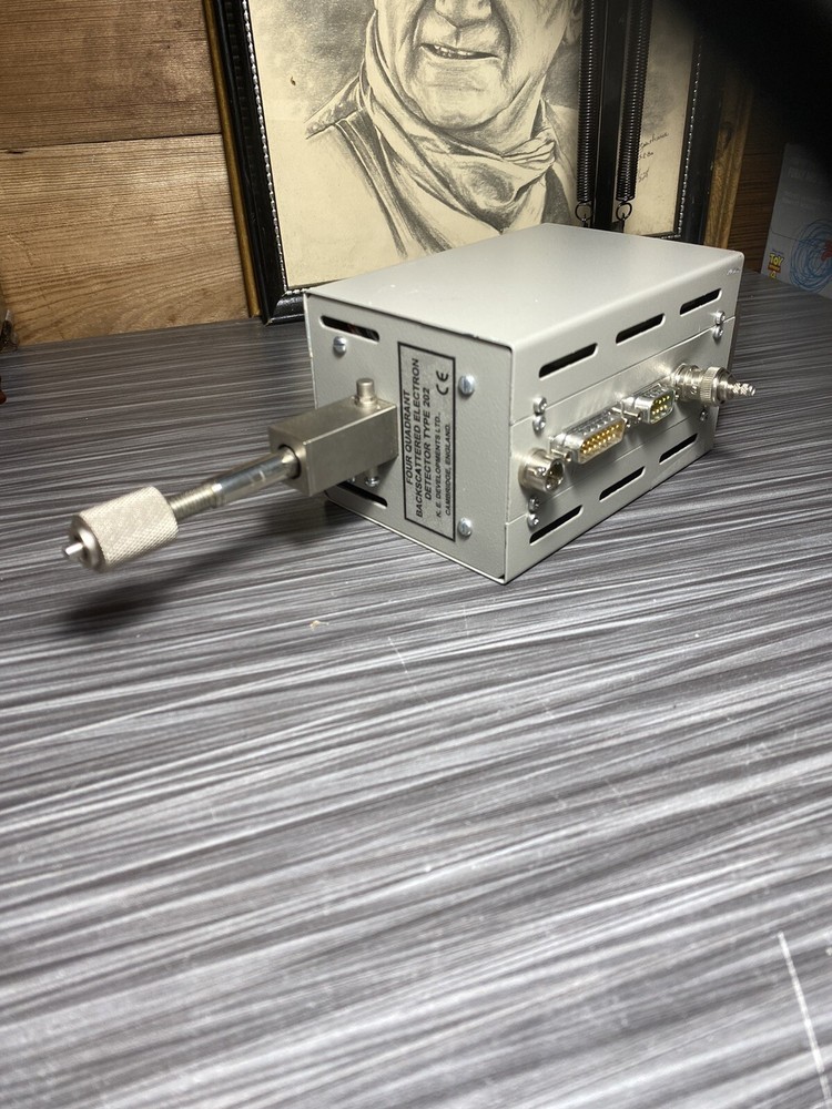 K.E. Developments Four Quadrant Backscattered Electron Detector Type 202