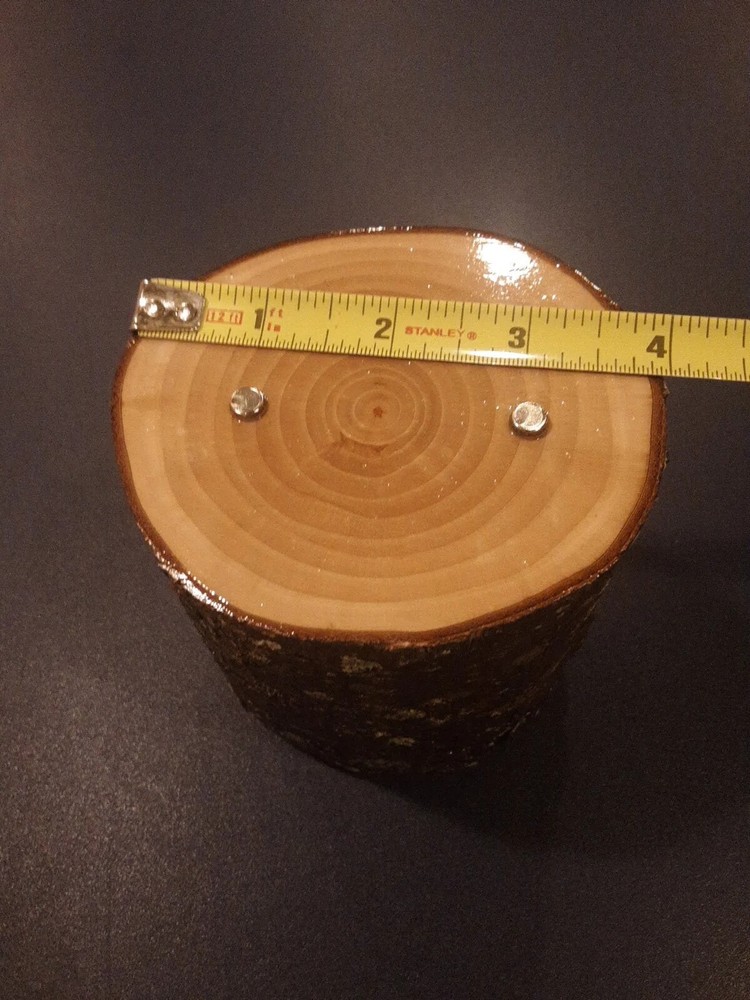 MAGNETIC KNIFE DISPLAY STAND, SOLID PEAR WOOD