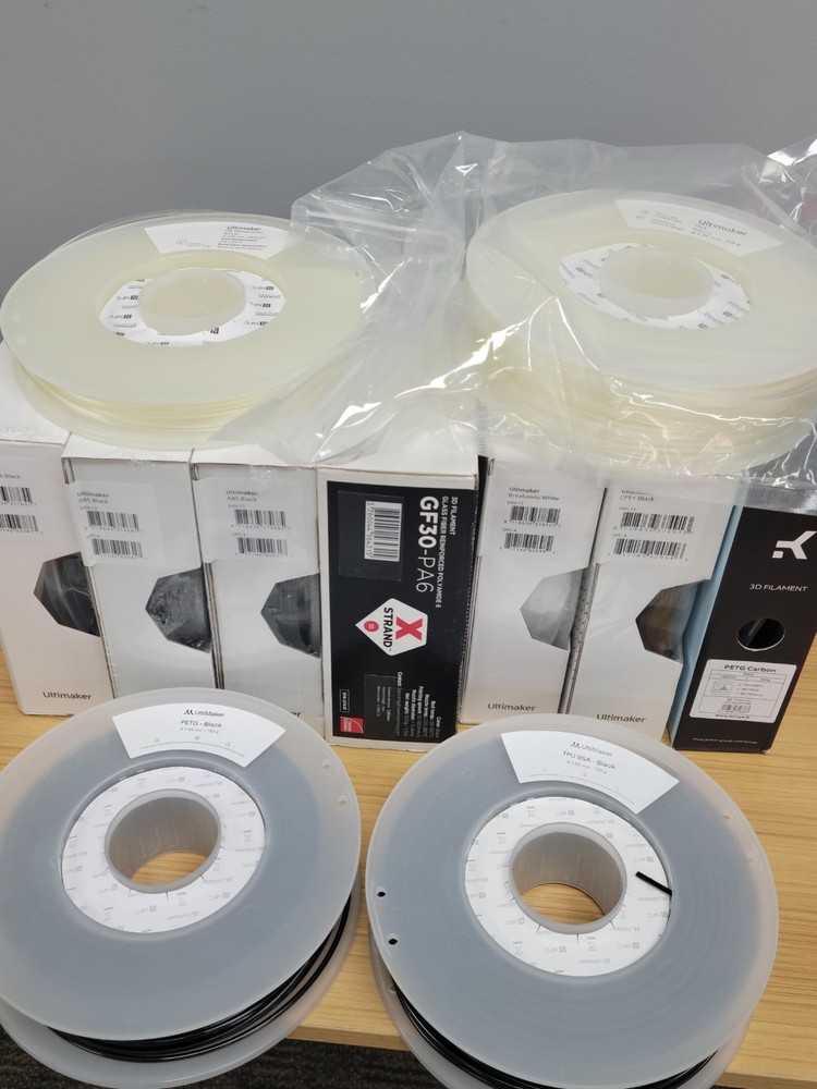 Filament for 3D printer selling complete