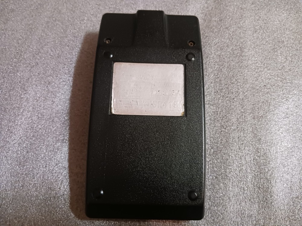 COMMODORE SR4190 VINTAGE COMPUTER CALCULATOR
