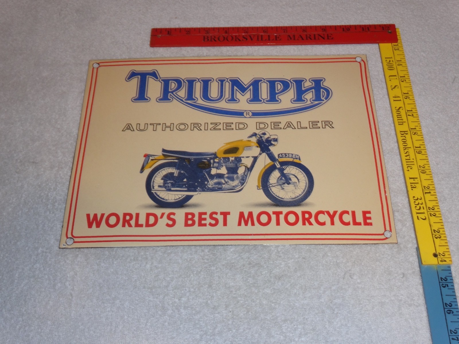 VINTAGE TRIUMPH MOTORCYCLES DEALER PORCELAIN METAL GASOLINE OIL SIGN!